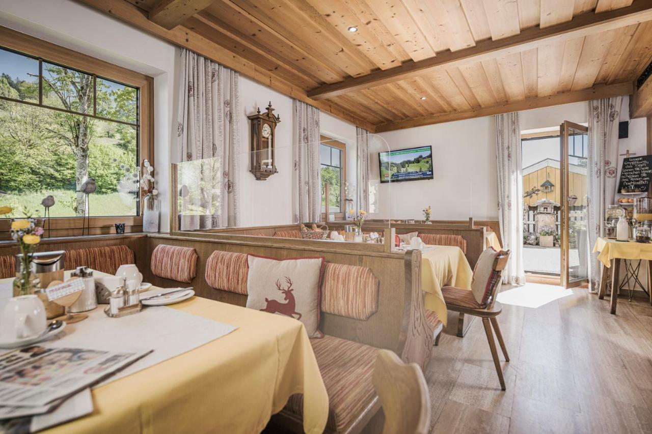 Cafe Pension Koller Brixen im Thale Dış mekan fotoğraf